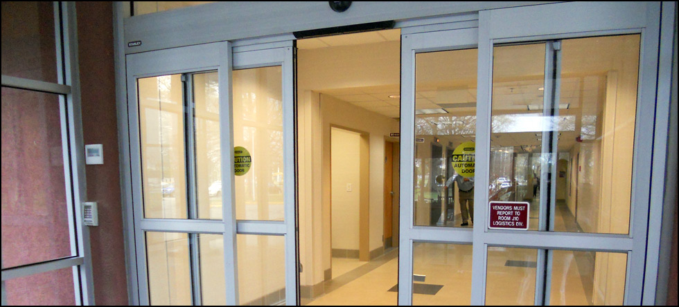 MICC Doc Fort Lee: Renovations to Command Entrance, Army McDonald Hospital, Fort Eustis, Virginia